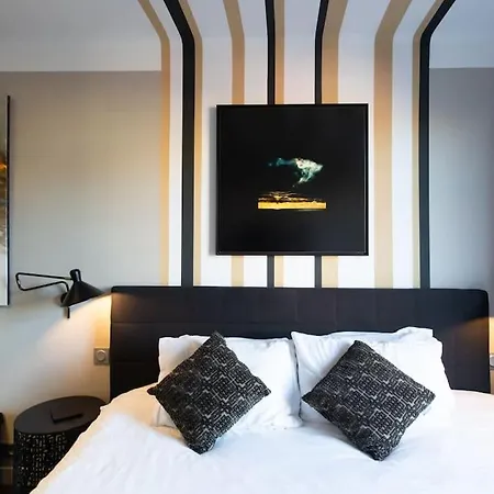 #39 Staywizus - Old Town 3 Bdr Ac Balcony 5mins Walk To Sea Ницца
