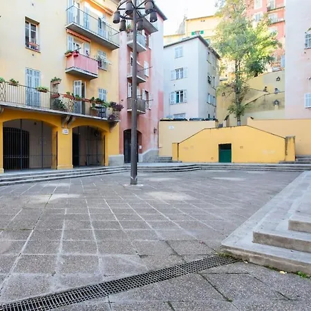 Апартаменты #39 Staywizus - Old Town 3 Bdr Ac Balcony 5mins Walk To Sea Ницца