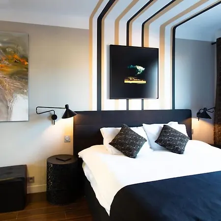 #39 Staywizus - Old Town 3 Bdr Ac Balcony 5mins Walk To Sea Апартаменты