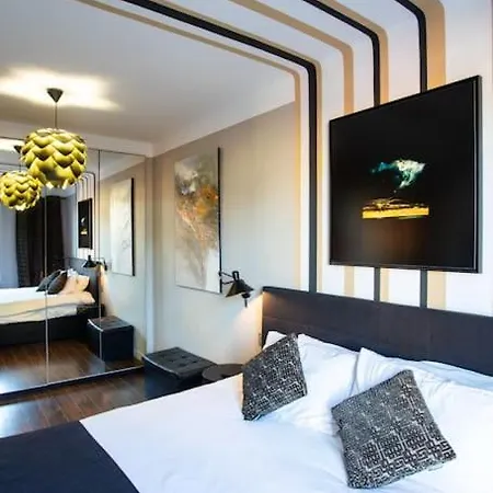 #39 Staywizus - Old Town 3 Bdr Ac Balcony 5mins Walk To Sea * 尼斯