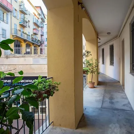 Appartement #39 Old Town 3 Bdr Ac Balcony 5mins Walk To Sea Nice